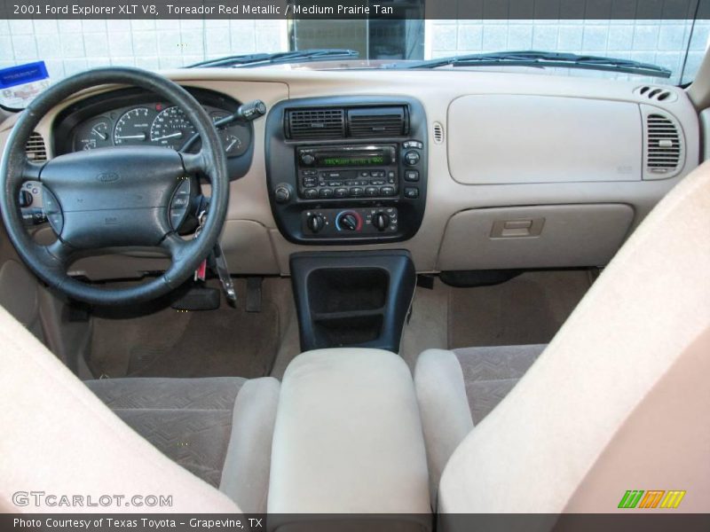 Toreador Red Metallic / Medium Prairie Tan 2001 Ford Explorer XLT V8