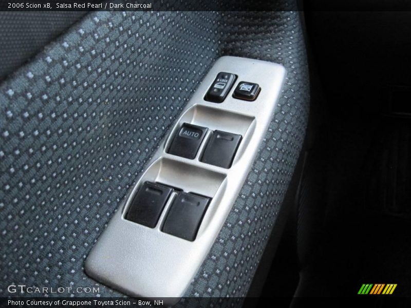 Salsa Red Pearl / Dark Charcoal 2006 Scion xB