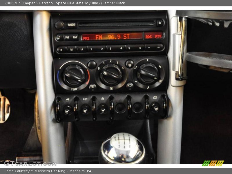 Space Blue Metallic / Black/Panther Black 2006 Mini Cooper S Hardtop