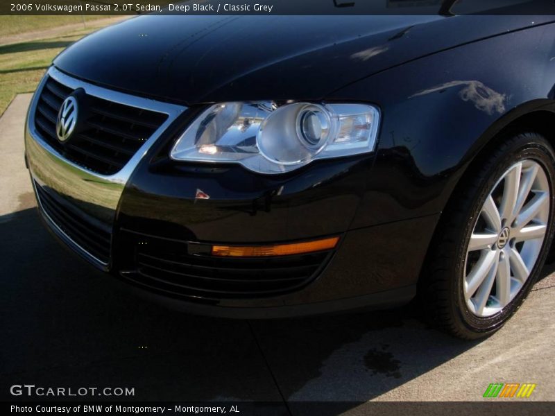 Deep Black / Classic Grey 2006 Volkswagen Passat 2.0T Sedan