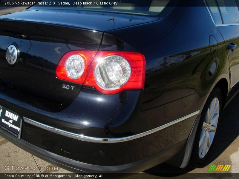 Deep Black / Classic Grey 2006 Volkswagen Passat 2.0T Sedan