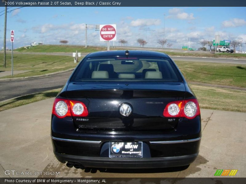 Deep Black / Classic Grey 2006 Volkswagen Passat 2.0T Sedan