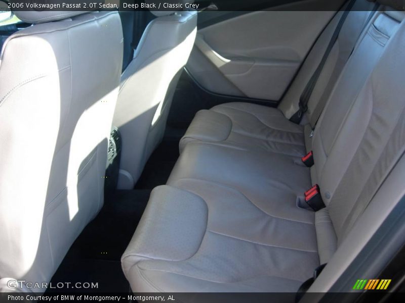 Deep Black / Classic Grey 2006 Volkswagen Passat 2.0T Sedan