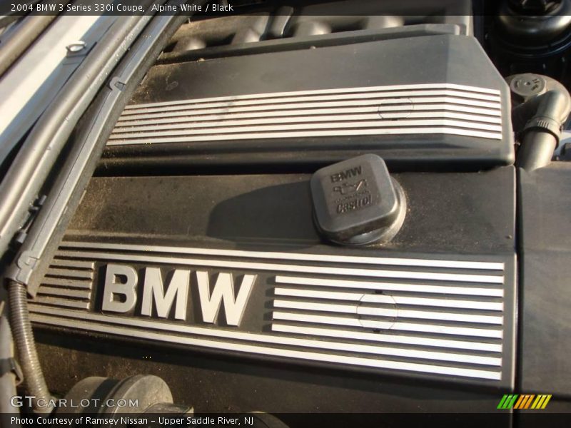 Alpine White / Black 2004 BMW 3 Series 330i Coupe