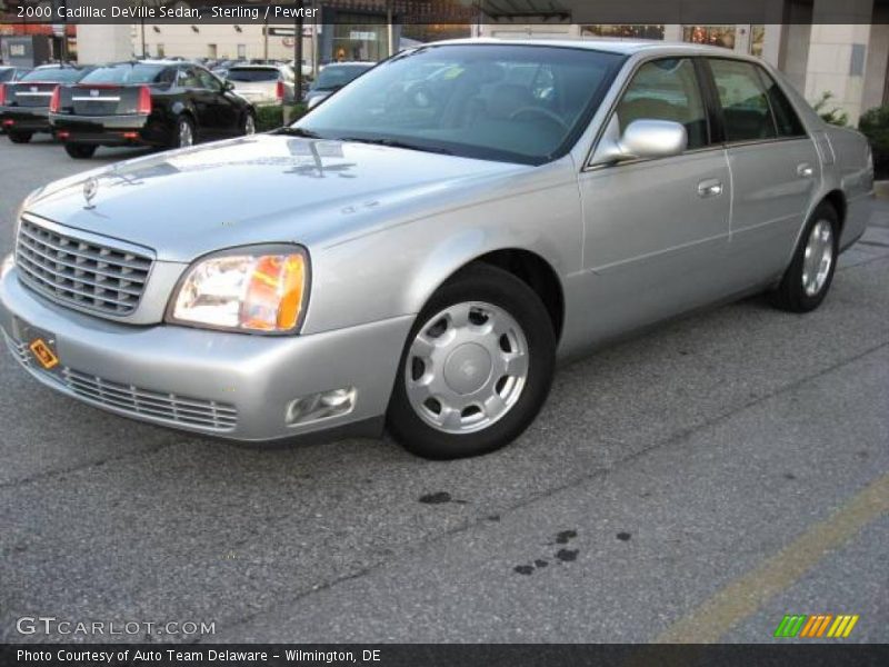 Sterling / Pewter 2000 Cadillac DeVille Sedan