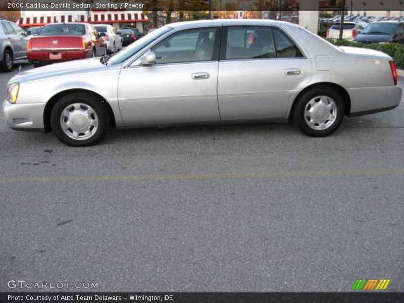 Sterling / Pewter 2000 Cadillac DeVille Sedan