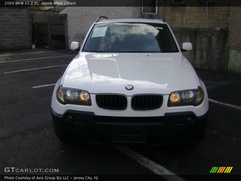 Alpine White / Black 2004 BMW X3 2.5i