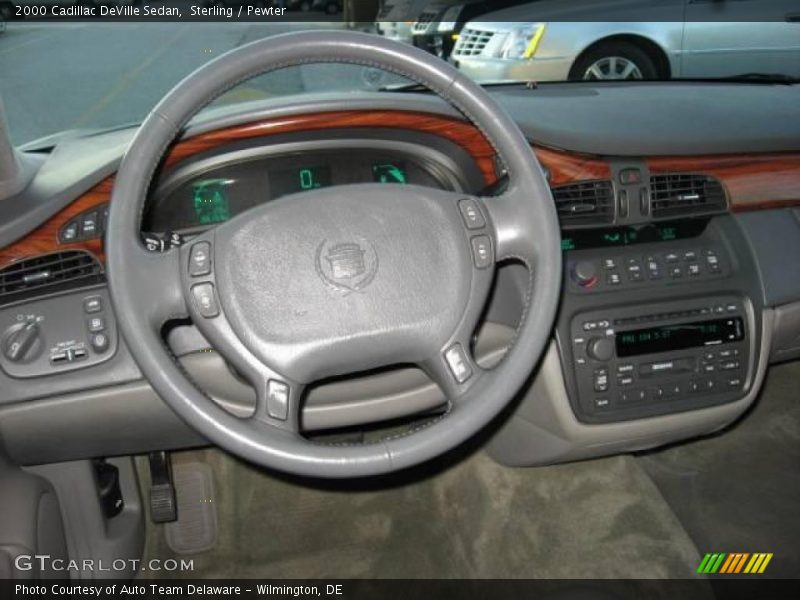 Sterling / Pewter 2000 Cadillac DeVille Sedan