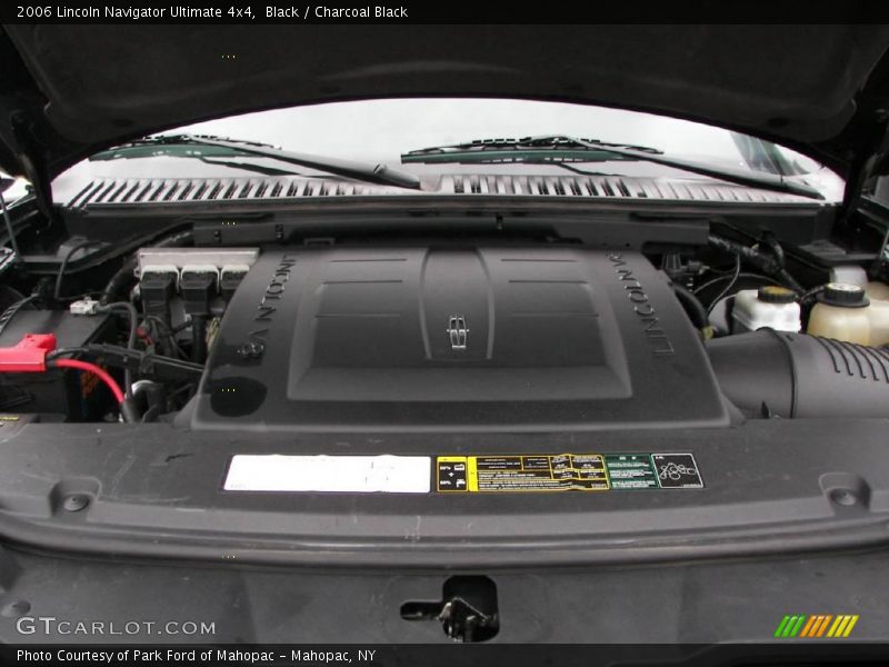 Black / Charcoal Black 2006 Lincoln Navigator Ultimate 4x4