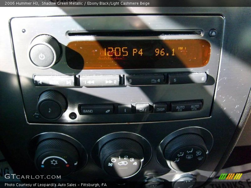 Shadow Green Metallic / Ebony Black/Light Cashmere Beige 2006 Hummer H3