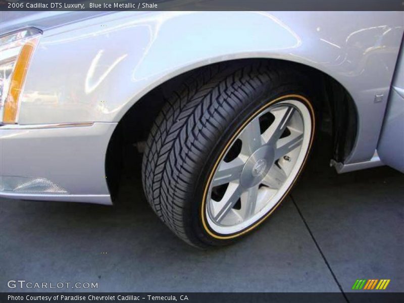 Blue Ice Metallic / Shale 2006 Cadillac DTS Luxury