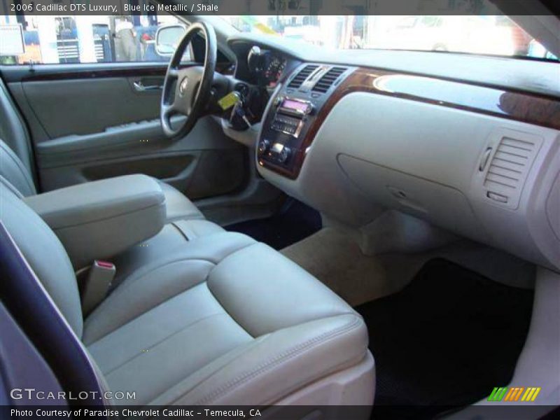Blue Ice Metallic / Shale 2006 Cadillac DTS Luxury