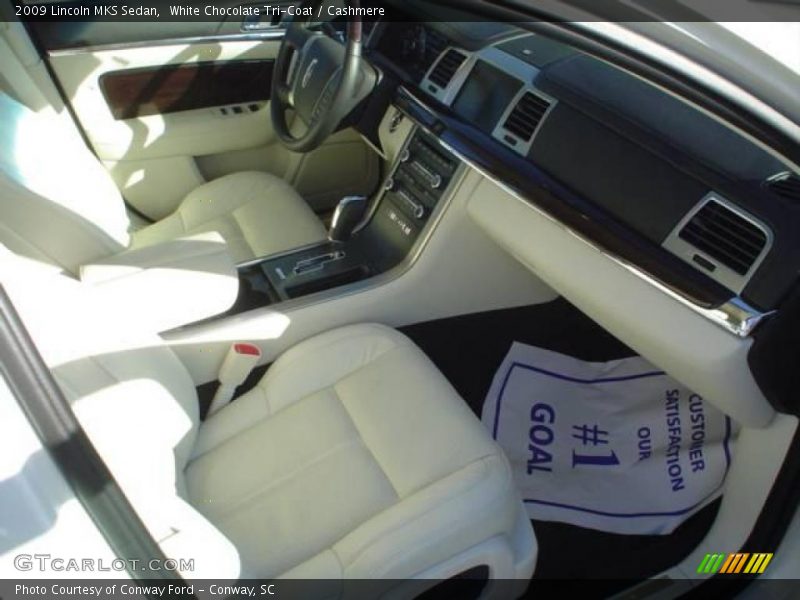 White Chocolate Tri-Coat / Cashmere 2009 Lincoln MKS Sedan