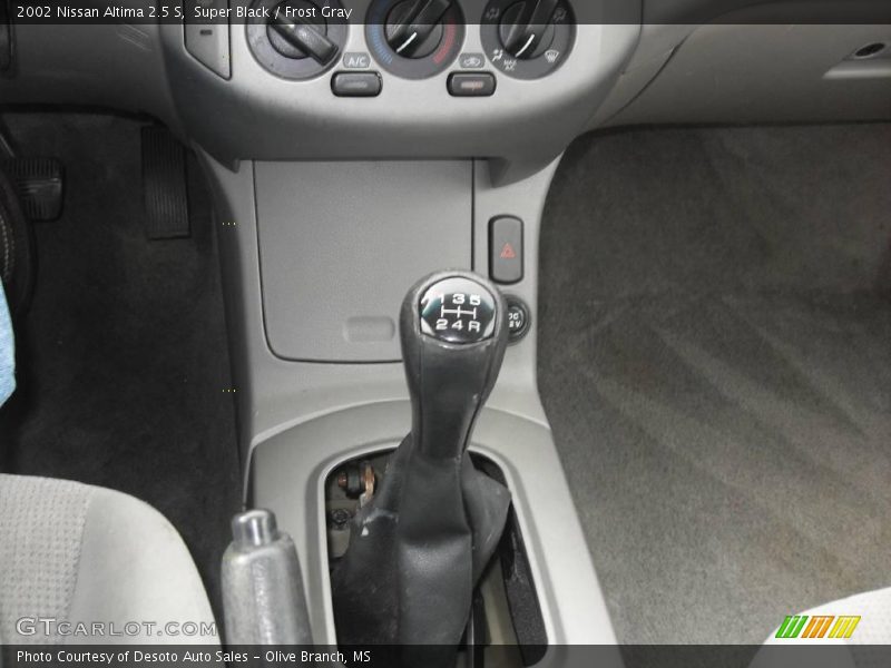 Super Black / Frost Gray 2002 Nissan Altima 2.5 S