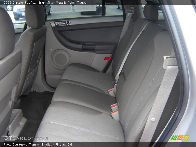 Bright Silver Metallic / Light Taupe 2006 Chrysler Pacifica