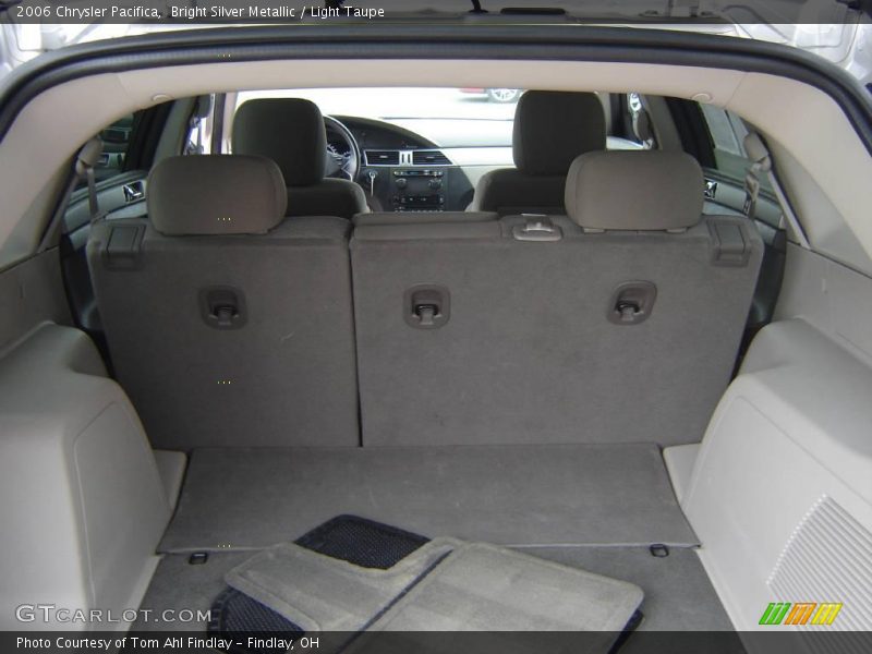 Bright Silver Metallic / Light Taupe 2006 Chrysler Pacifica