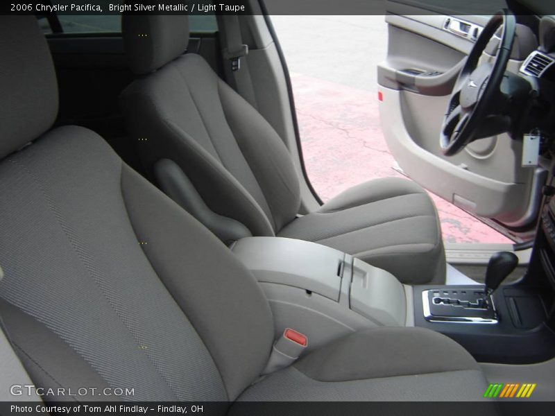 Bright Silver Metallic / Light Taupe 2006 Chrysler Pacifica