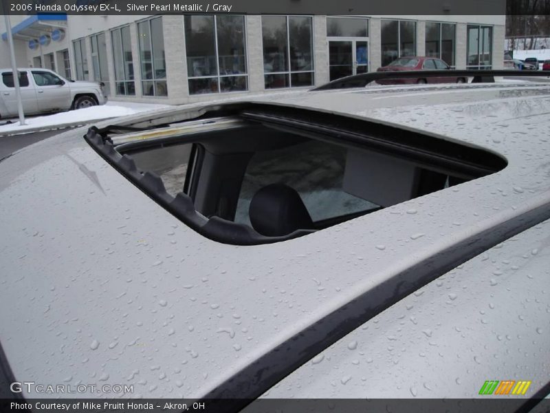 Silver Pearl Metallic / Gray 2006 Honda Odyssey EX-L