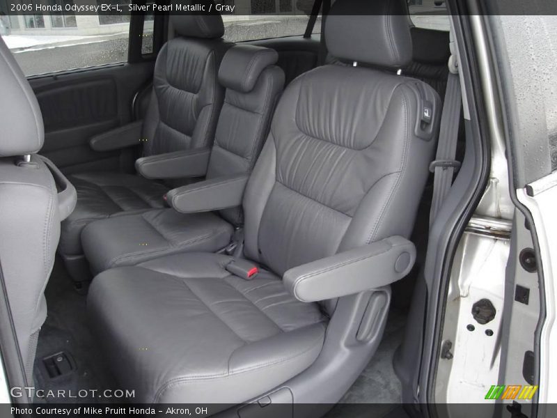 Silver Pearl Metallic / Gray 2006 Honda Odyssey EX-L