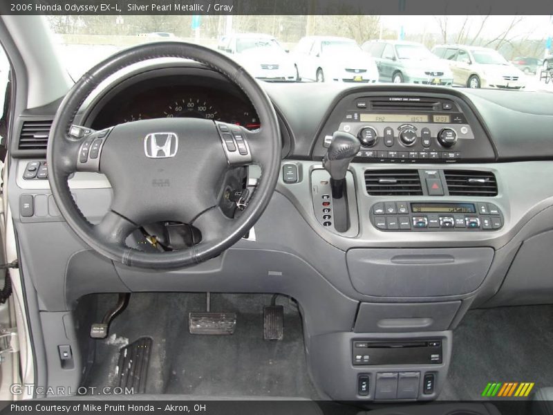 Silver Pearl Metallic / Gray 2006 Honda Odyssey EX-L