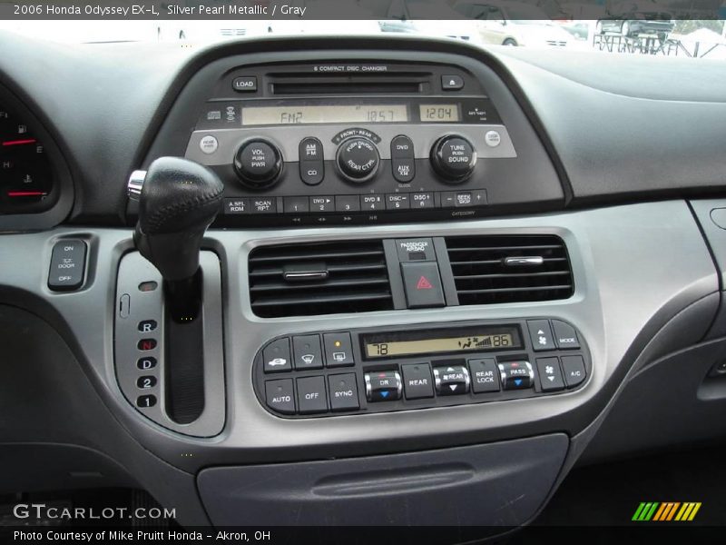 Silver Pearl Metallic / Gray 2006 Honda Odyssey EX-L