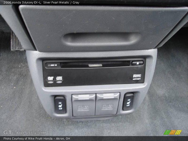 Silver Pearl Metallic / Gray 2006 Honda Odyssey EX-L