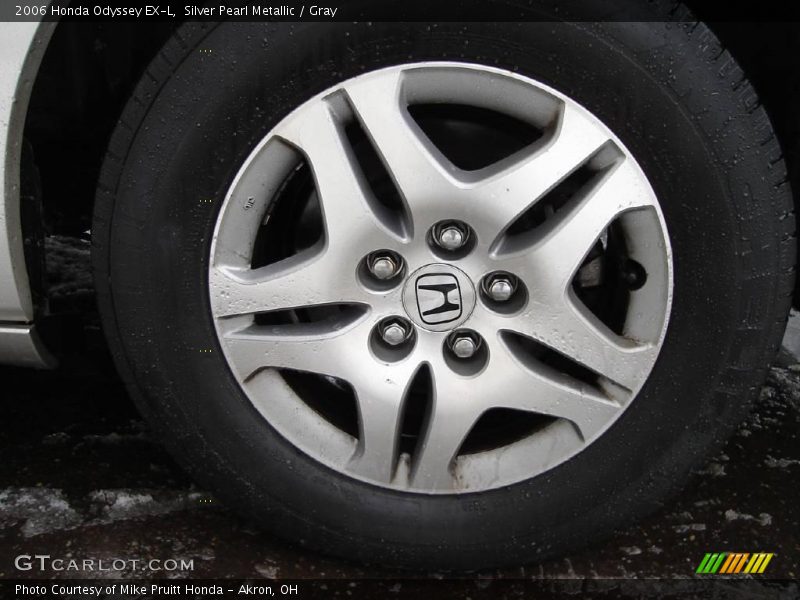 Silver Pearl Metallic / Gray 2006 Honda Odyssey EX-L