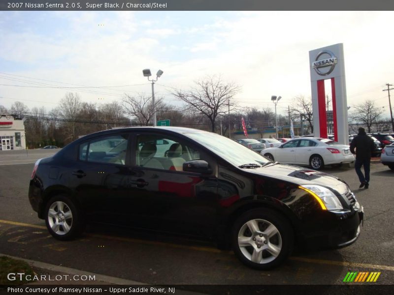 Super Black / Charcoal/Steel 2007 Nissan Sentra 2.0 S