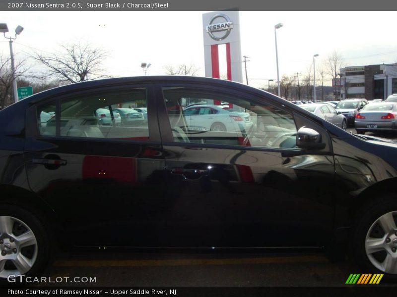 Super Black / Charcoal/Steel 2007 Nissan Sentra 2.0 S
