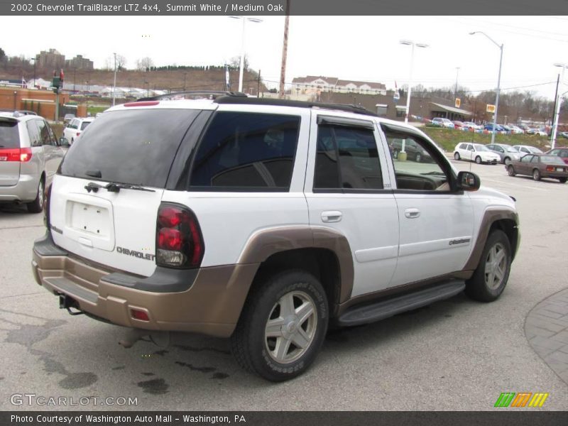 Summit White / Medium Oak 2002 Chevrolet TrailBlazer LTZ 4x4