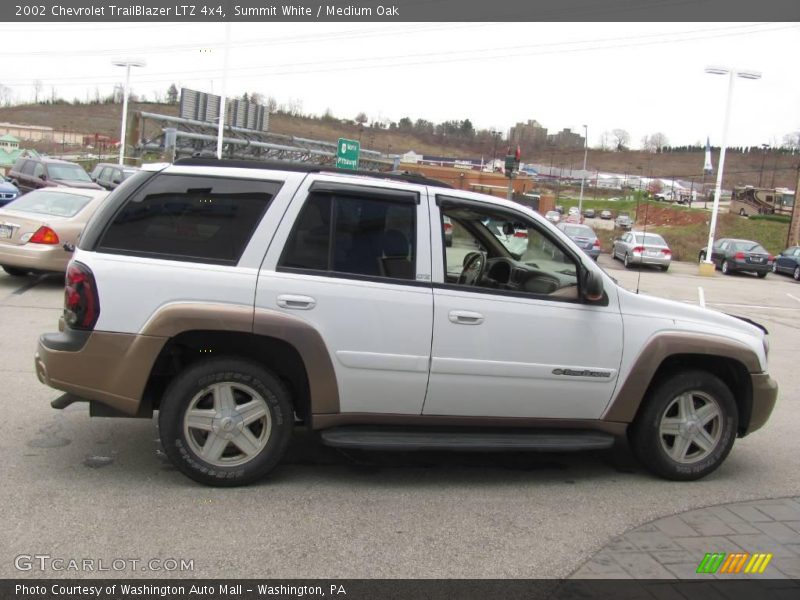Summit White / Medium Oak 2002 Chevrolet TrailBlazer LTZ 4x4