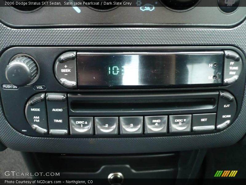 Satin Jade Pearlcoat / Dark Slate Grey 2006 Dodge Stratus SXT Sedan