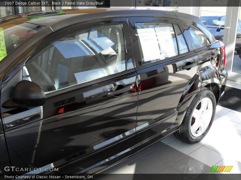 Black / Pastel Slate Gray/Blue 2007 Dodge Caliber SXT