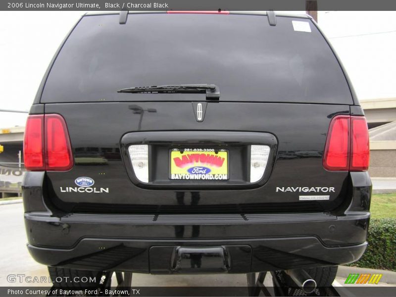Black / Charcoal Black 2006 Lincoln Navigator Ultimate