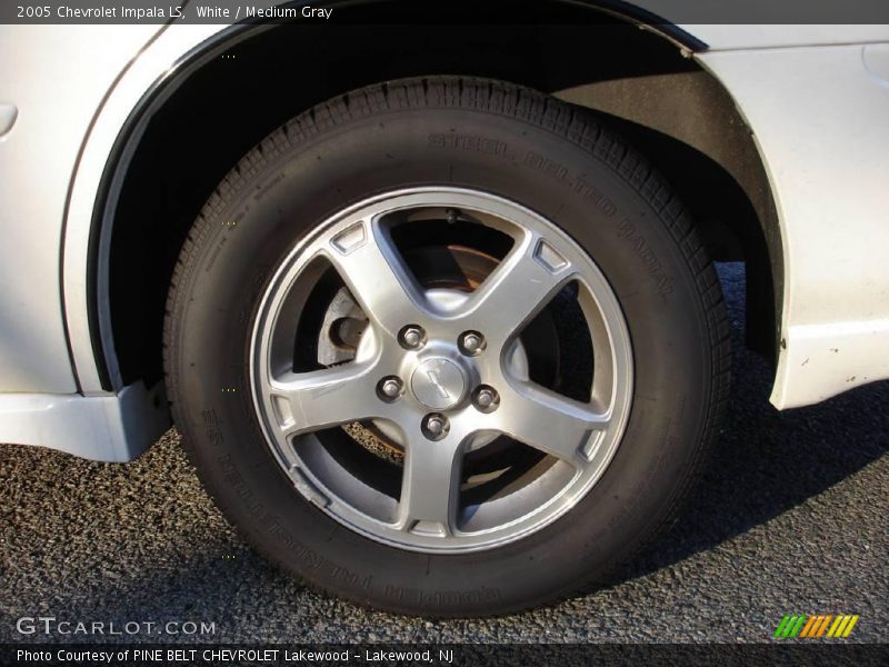 White / Medium Gray 2005 Chevrolet Impala LS