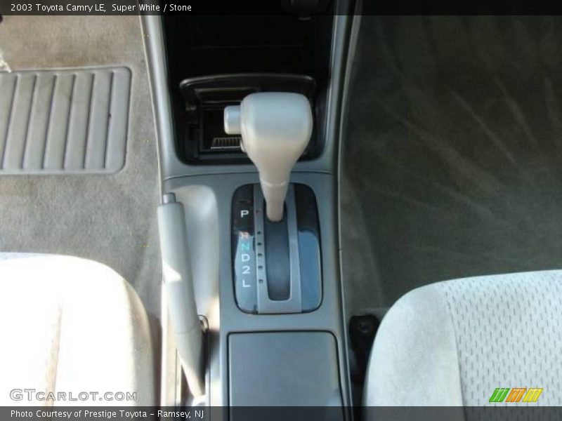 Super White / Stone 2003 Toyota Camry LE