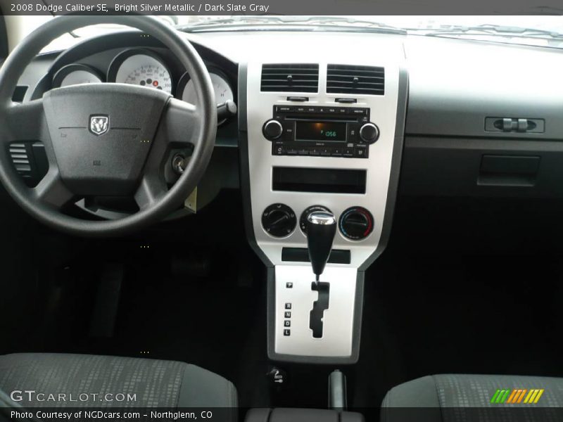 Bright Silver Metallic / Dark Slate Gray 2008 Dodge Caliber SE