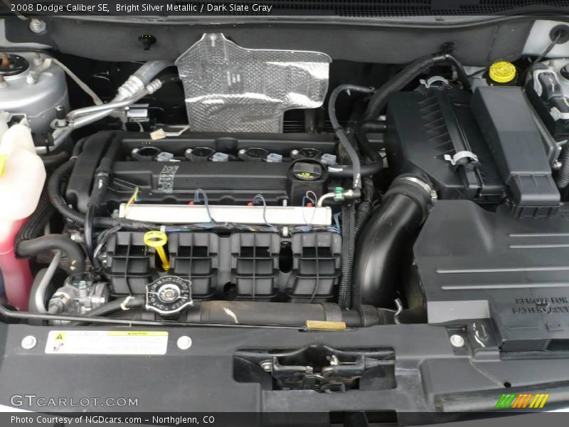Bright Silver Metallic / Dark Slate Gray 2008 Dodge Caliber SE