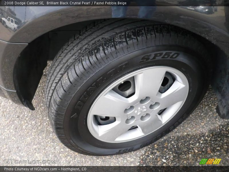 Brilliant Black Crystal Pearl / Pastel Pebble Beige 2008 Dodge Caliber SE
