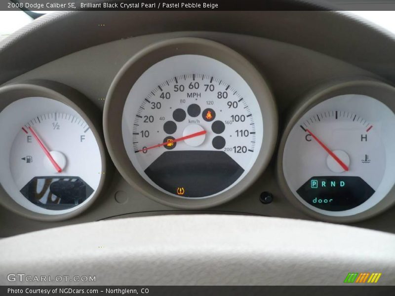 Brilliant Black Crystal Pearl / Pastel Pebble Beige 2008 Dodge Caliber SE