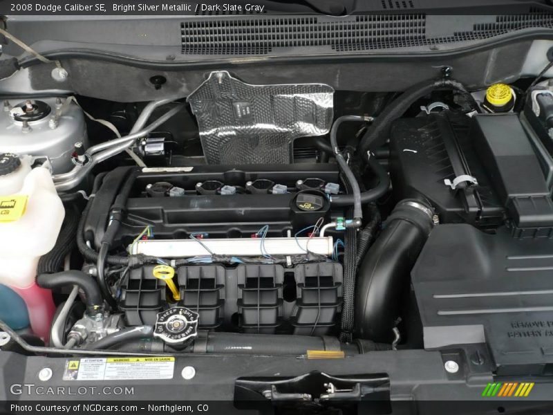 Bright Silver Metallic / Dark Slate Gray 2008 Dodge Caliber SE