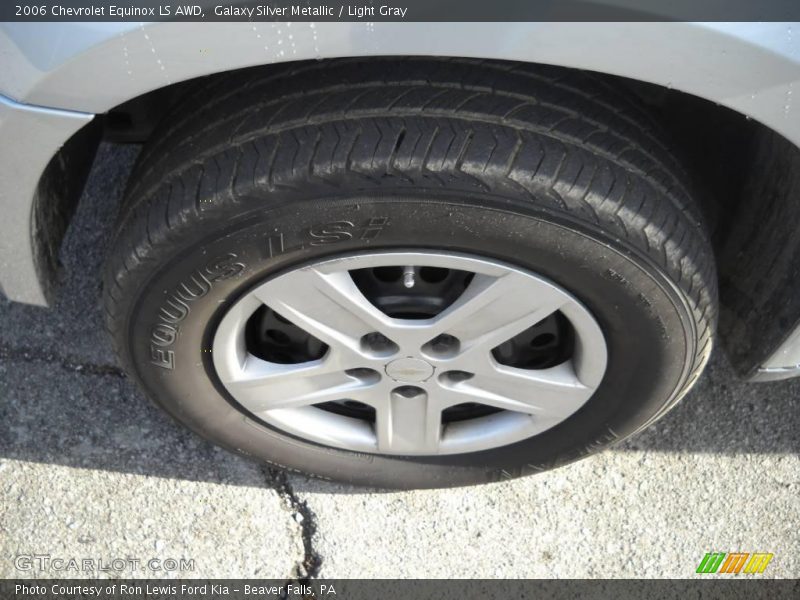 Galaxy Silver Metallic / Light Gray 2006 Chevrolet Equinox LS AWD