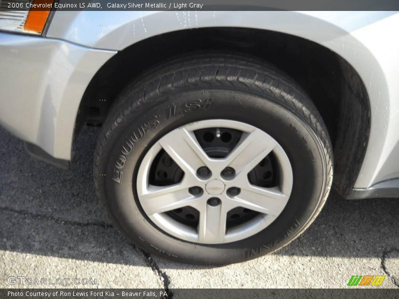 Galaxy Silver Metallic / Light Gray 2006 Chevrolet Equinox LS AWD