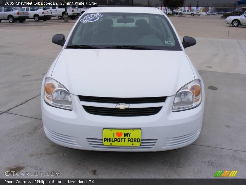 Summit White / Gray 2005 Chevrolet Cobalt Sedan