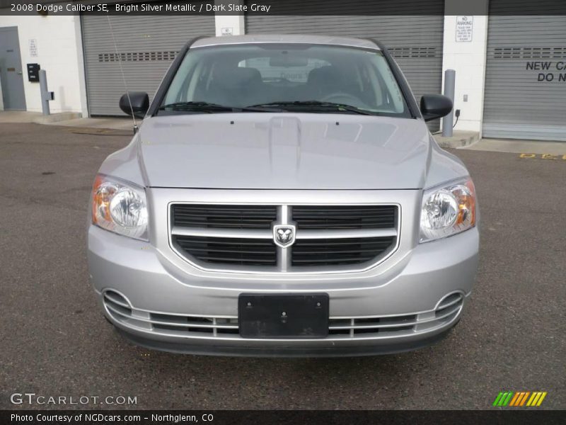 Bright Silver Metallic / Dark Slate Gray 2008 Dodge Caliber SE