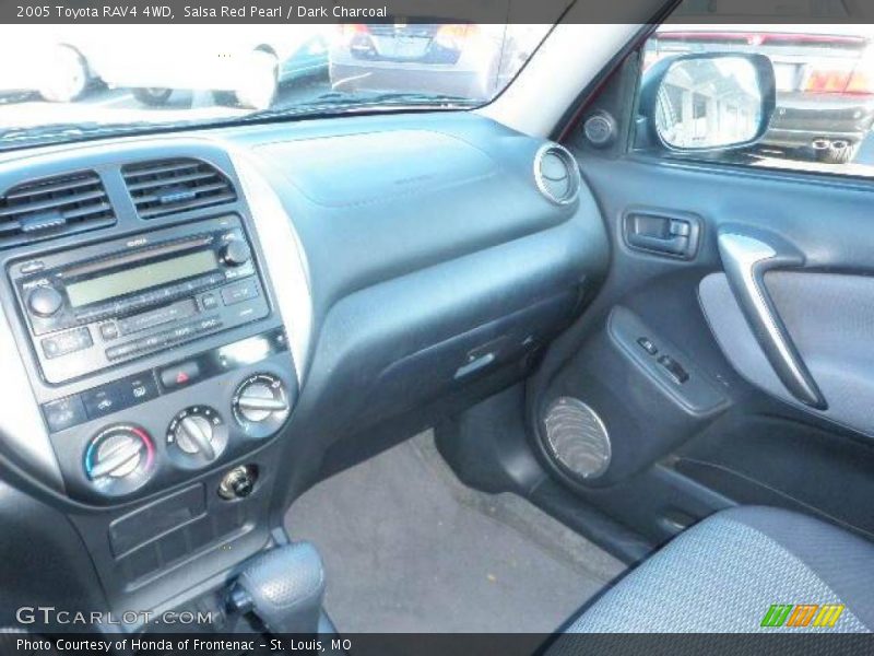 Salsa Red Pearl / Dark Charcoal 2005 Toyota RAV4 4WD
