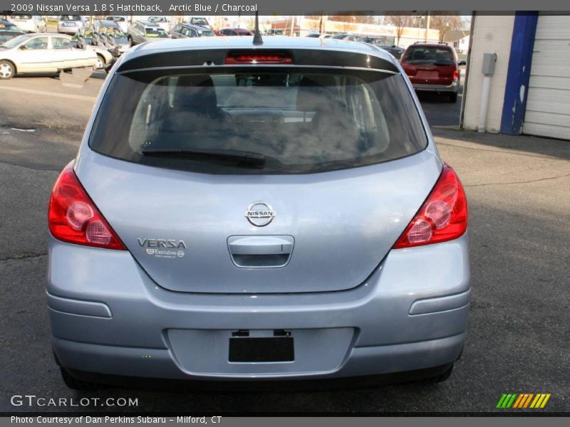 Arctic Blue / Charcoal 2009 Nissan Versa 1.8 S Hatchback