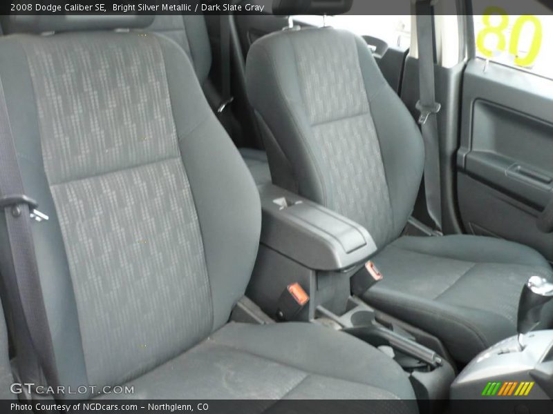 Bright Silver Metallic / Dark Slate Gray 2008 Dodge Caliber SE