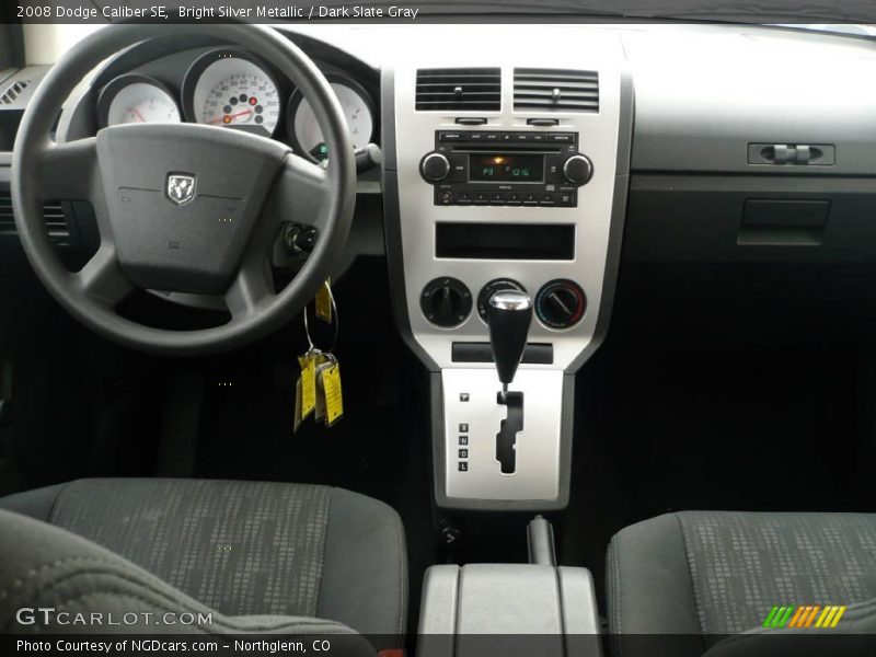 Bright Silver Metallic / Dark Slate Gray 2008 Dodge Caliber SE