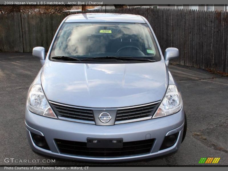 Arctic Blue / Charcoal 2009 Nissan Versa 1.8 S Hatchback